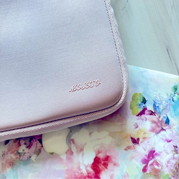 Rose gold ๐ธ laptop case - Picture 5 of 6